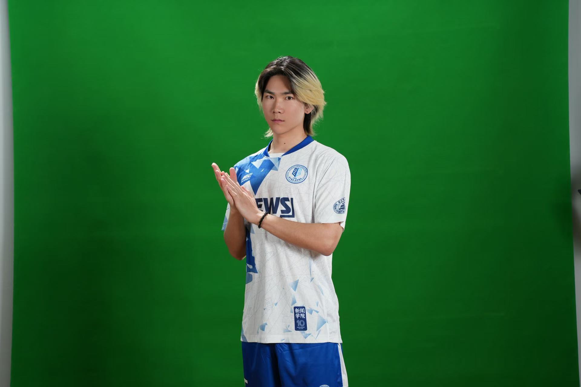 杨云帆头像